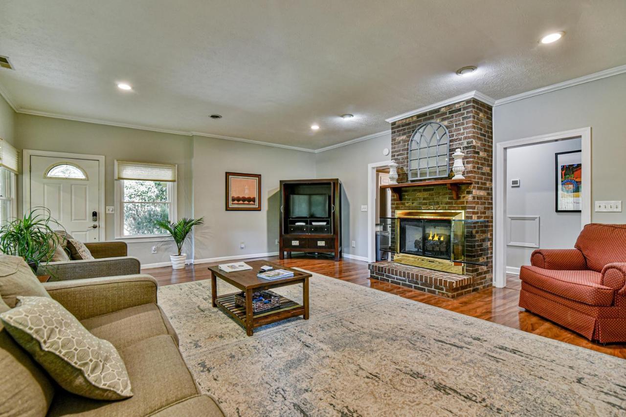 South Asheville Home With Hot Tub Just 11 Miles To Downtown Luaran gambar